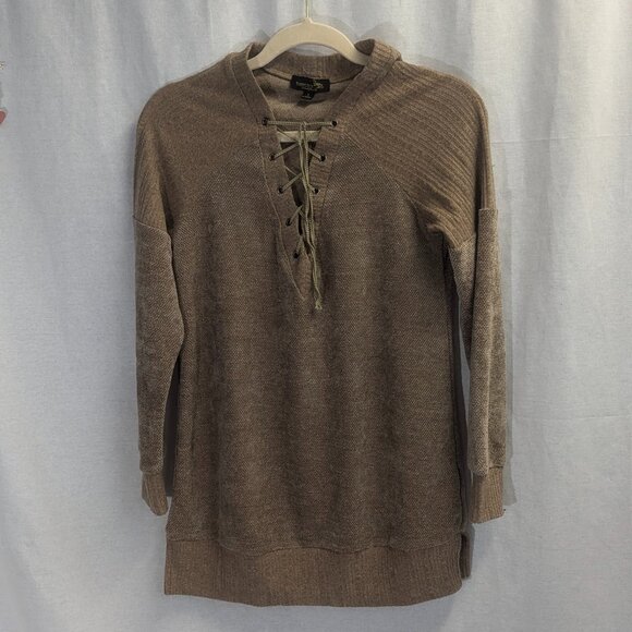 Suzanne Betro Size Small Caramel Colored Lace Up Sweater - Picture 1 of 15